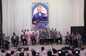 San’at namoyondalarini yod etib